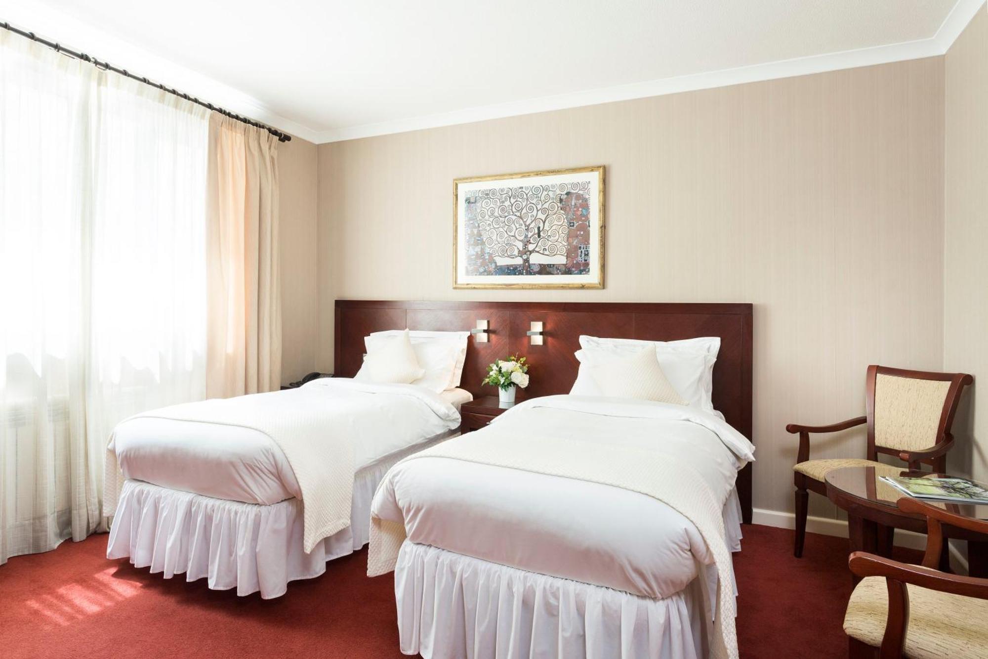 Hotel Savoy Saint Helier Jersey Exterior foto