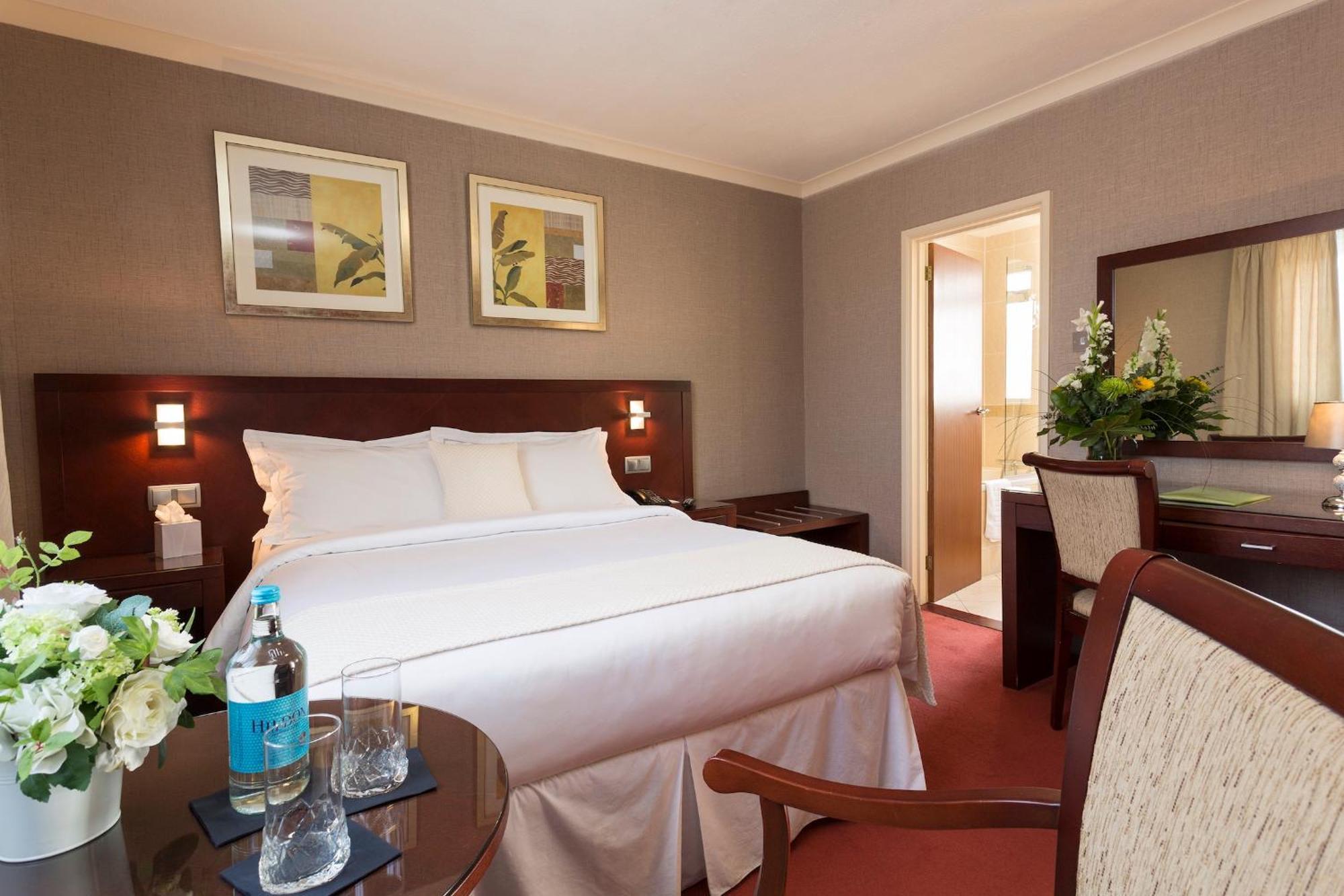 Hotel Savoy Saint Helier Jersey Exterior foto